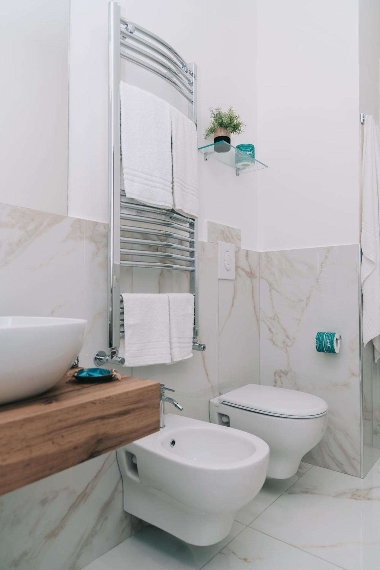 Frontemare Suite カステッランマーレ・ディ・スタービア 部屋 写真